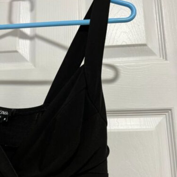 XOXO Dress Knee Length Size Medium NWT - Picture 3 of 7